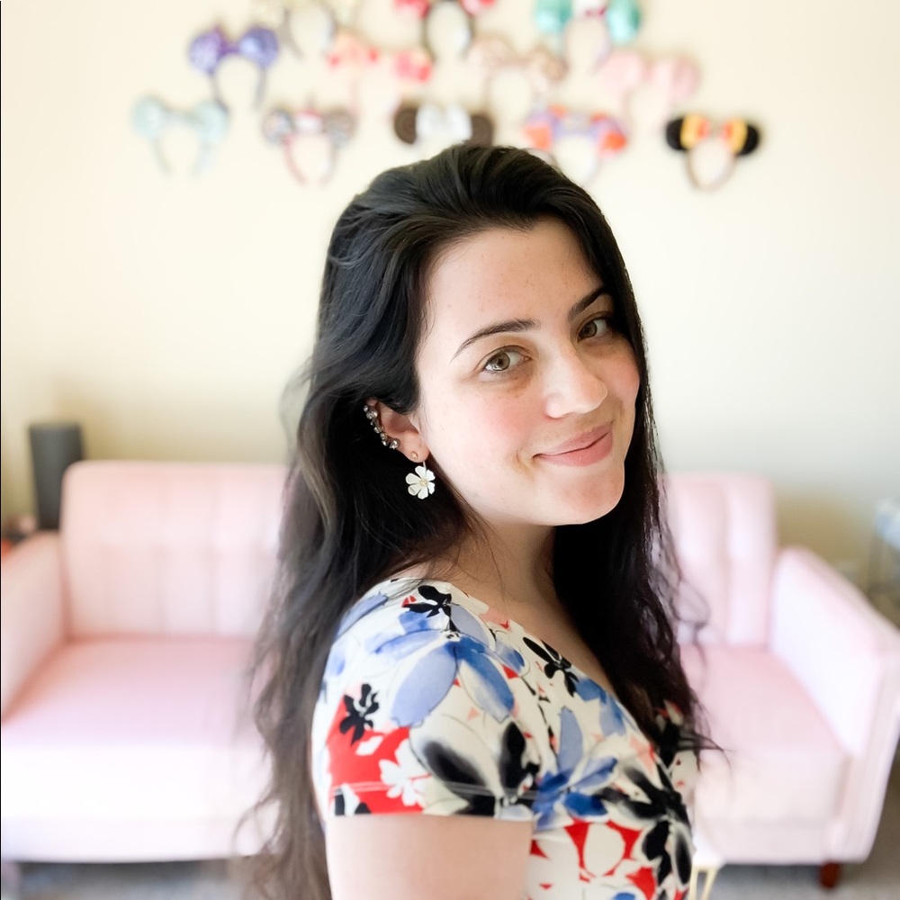 Meet your Posher, Karina
